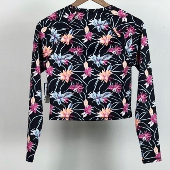 ROXY Active Cropped Long Sleeve Rashguard Size SMALL NWOT - Picture 2 of 9
